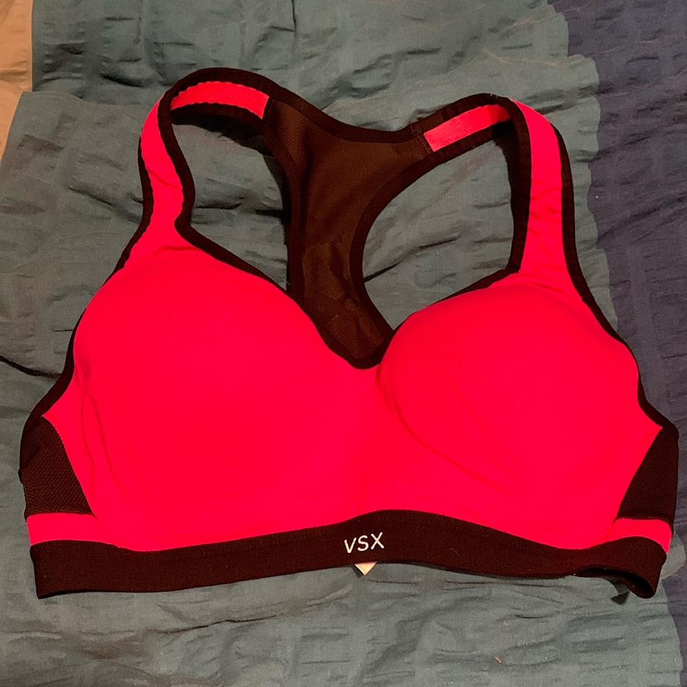 Victoria’s Secret Sport Coral pink sports bra. Adjustable size 36B